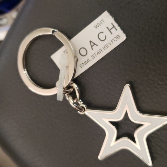 Coach White Star Keychain NWT🔥Rare🔥 - Picture 2 of 7